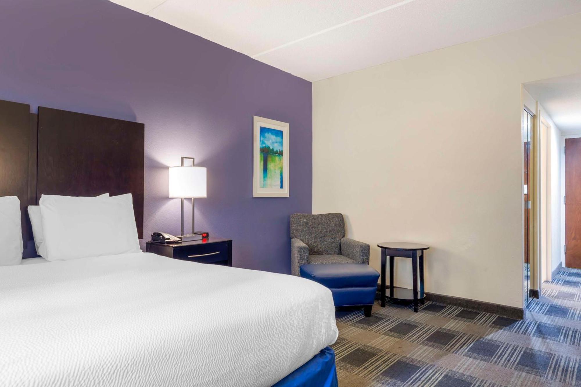 Best Western Hartford Hotel And Suites Bagian luar foto